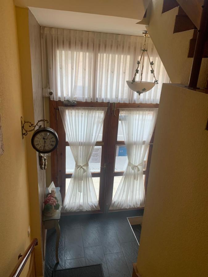 Hostal Docar Lerma Eksteriør bilde