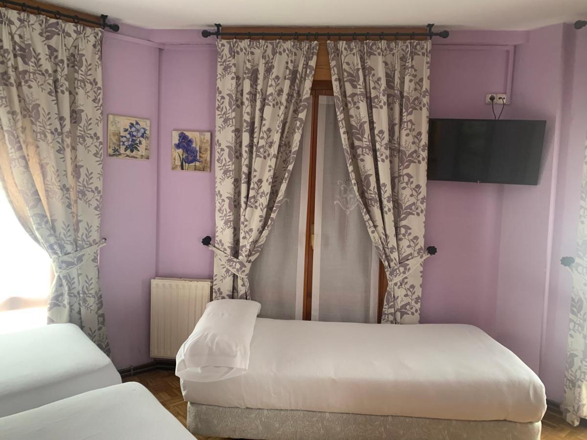 Hostal Docar Lerma Eksteriør bilde