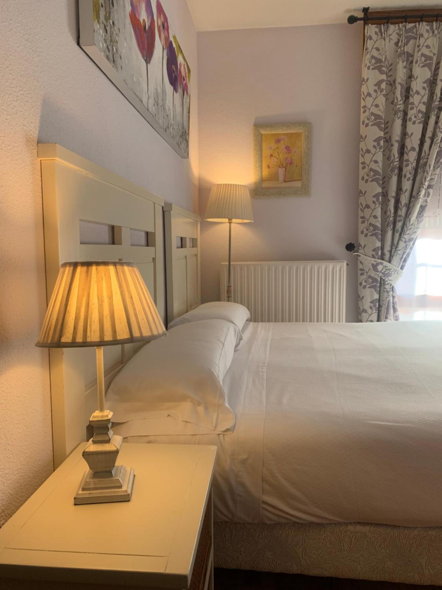 Hostal Docar Lerma Eksteriør bilde